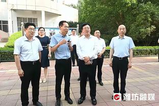 听闻穆雷三分13中12 库里急着拍桌子：啥？他还在场？快把他换下